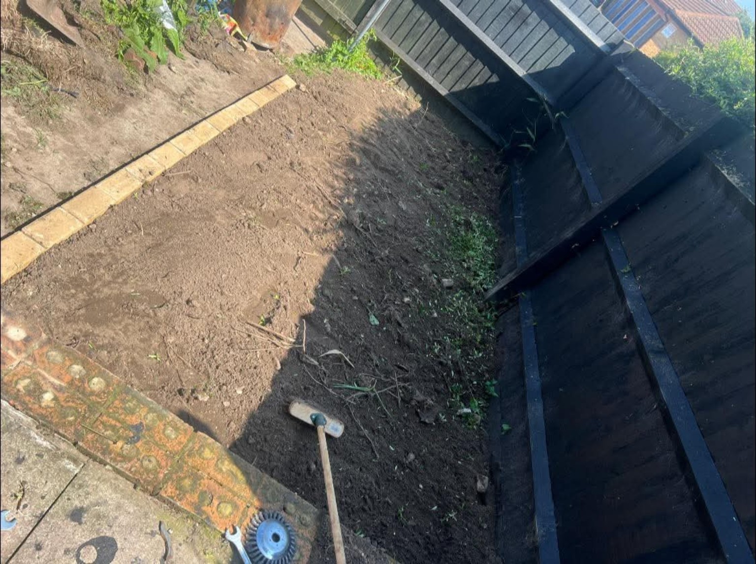 Cleared border beside the fence